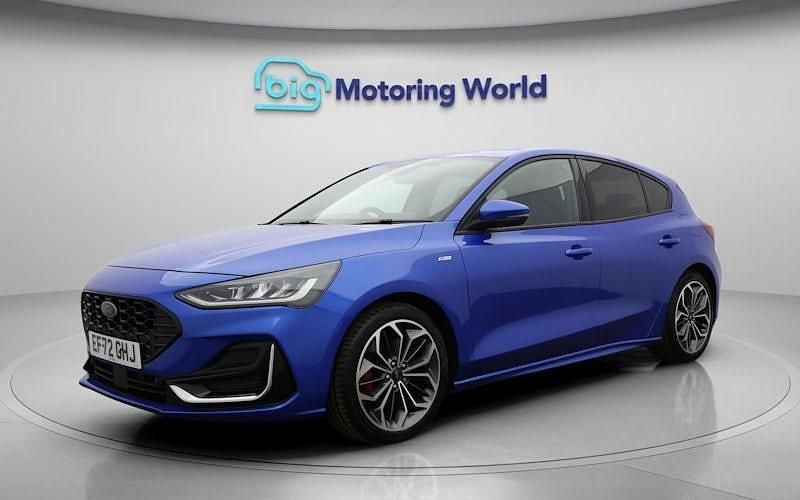 Used Ford Focus ST-Line 125 HP (91 kW) 2022 Blue Hatchback