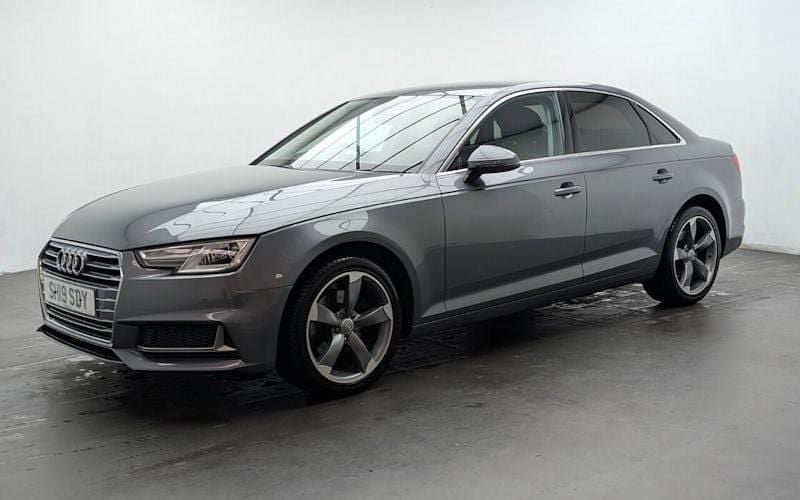 Used Audi A4 Sport 150 HP (110 kW) 2019 Grey Sedan