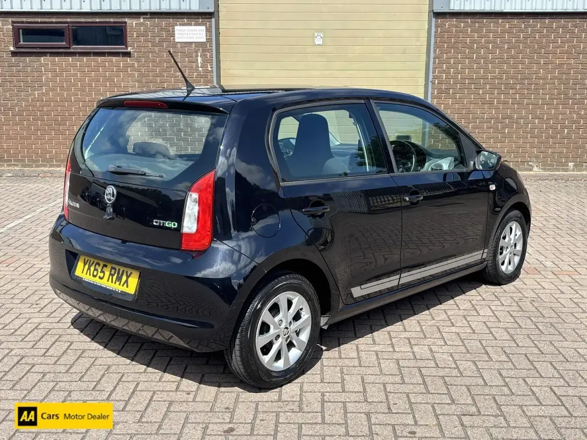 Used Skoda Citigo SE L 75 HP (55 kW) 2015 Black Hatchback