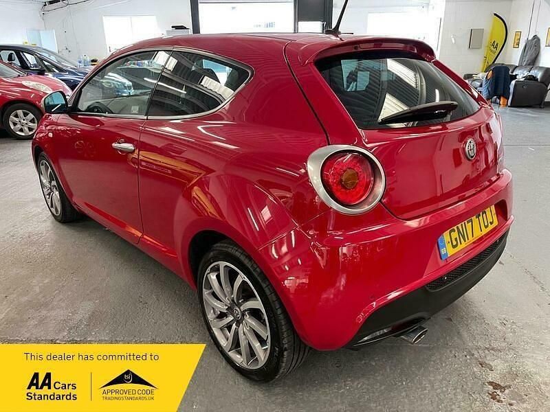 Used Alfa Romeo MiTo Super 105 HP (77 kW) 2017 Red Hatchback