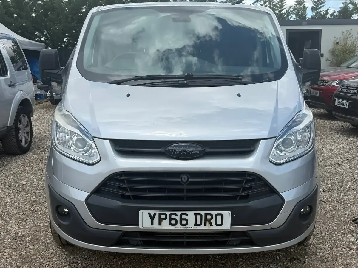 Used Ford Transit Custom Trend 125 HP (91 kW) 2016 Silver Van