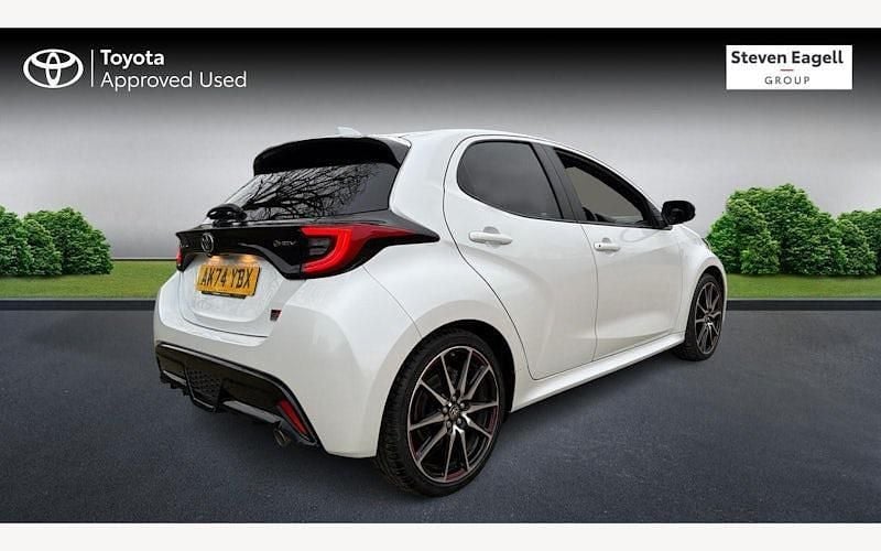 Used Toyota Yaris Hybrid Sport 131 HP (96 kW) 2025 Hatchback