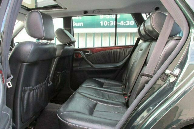 Usado Mercedes E200 Classic 1997 Carrinha