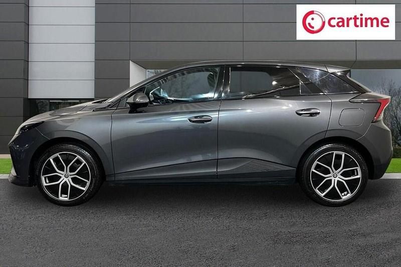 Used MG MG4 EV Trophy 63 kW (87 HP) 2024 Grey Hatchback