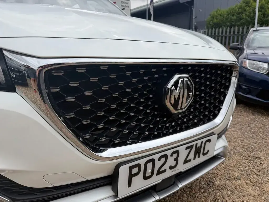 Used MG HS Excite 162 HP (119 kW) 2023 White SUV