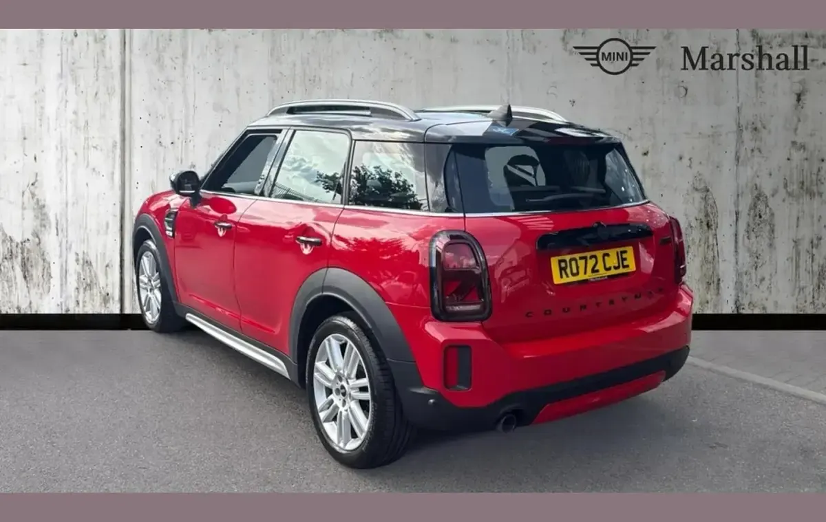 Used Mini Cooper Countryman Exclusive 134 HP (98 kW) 2022 Red SUV