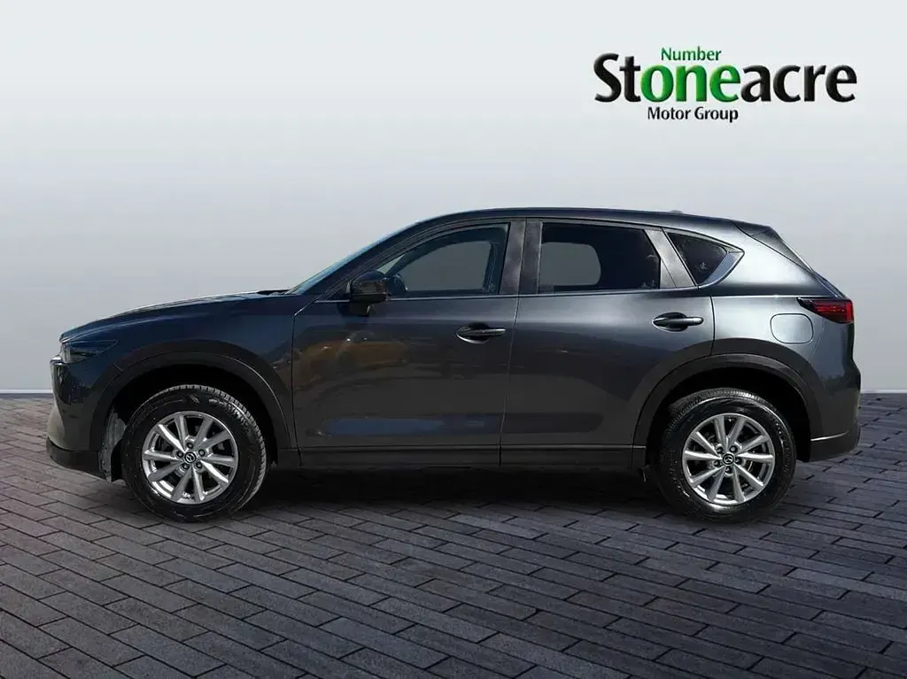 Begagnad Mazda CX-5 Center-Line 162 HK (119 kW) 2024 Grå SUV