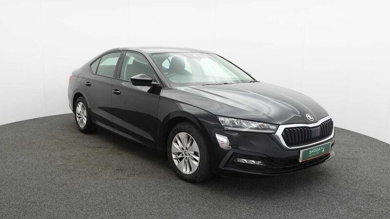 Used 2023 Skoda Octavia SE Hatchback | £16,490 (Fair price) - Image 1/4