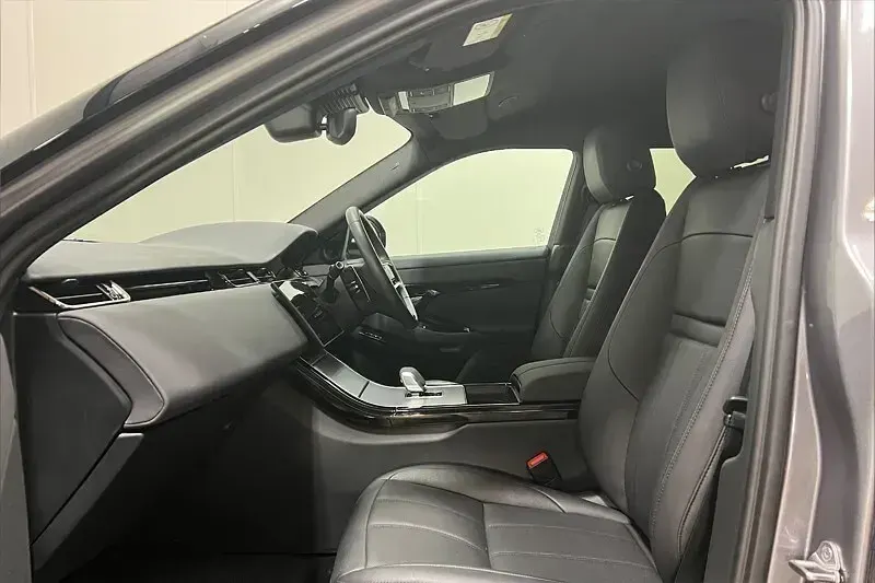 Used Land Rover Range Rover evoque S 160 HP (117 kW) 2024 Grey SUV