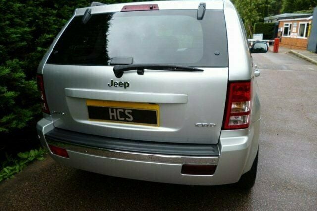 Used Jeep Grand Cherokee 215 HP (158 kW) 2005 SUV