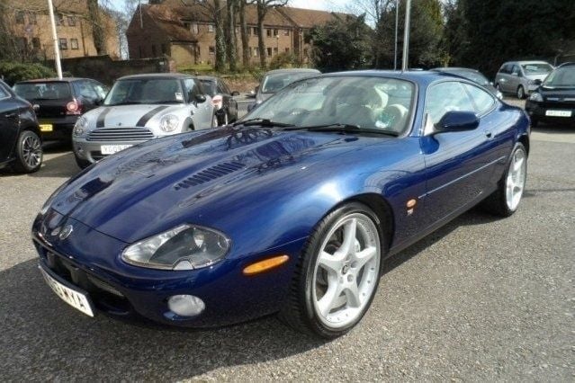 Used 2003 Jaguar XKR Coupe | £12,490 (Fair price) - Image 1/4