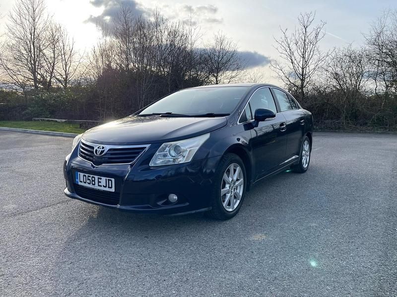 Used Toyota Avensis 146 HP (107 kW) 2009 Blue Sedan
