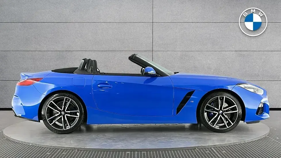Used BMW Z4 M Sport 254 HP (186 kW) 2021 Blue Cabriolet