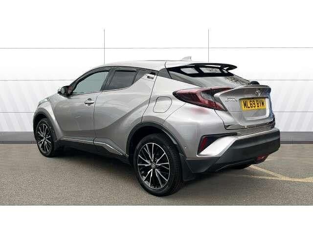 Used Toyota C-HR 116 HP (85 kW) 2019 Silver SUV