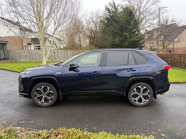 Used Toyota RAV4 2021 Blue/black SUV
