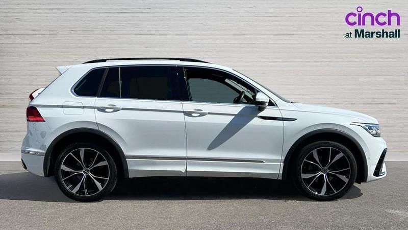 Used VW Tiguan R-line 150 HP (110 kW) 2023 White SUV