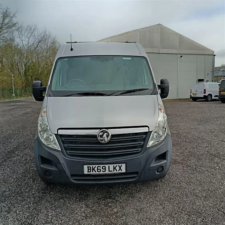 Used Vauxhall Movano 110 HP (80 kW) 2019 Silver MPV