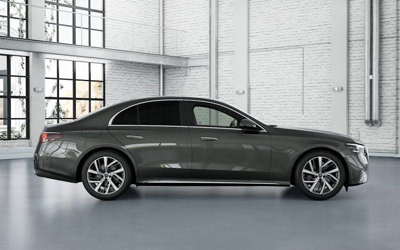 New Mercedes E220 Premium 197 HP (144 kW) 2025 Sedan