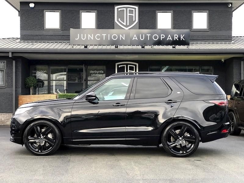 Used Land Rover Discovery 5 HSE Dynamic 2023 Black SUV