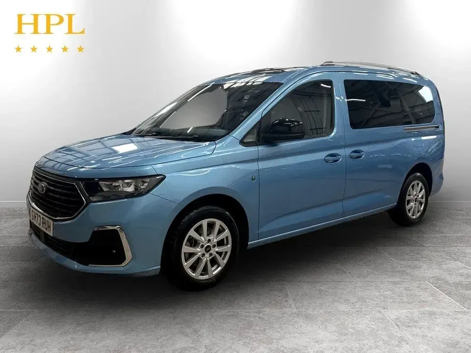 Used Ford Grand Tourneo Connect Titanium 114 HP (83 kW) 2024 Blue MPV