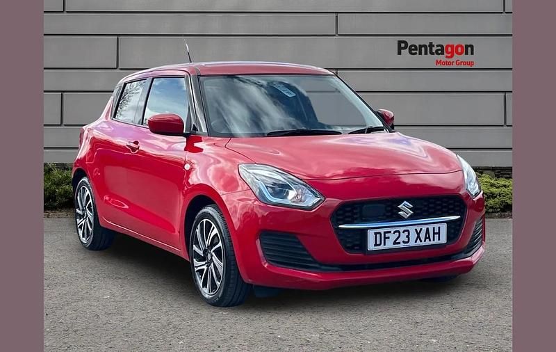 Used Suzuki Swift SZ-L 81 HP (59 kW) 2023 Red Hatchback