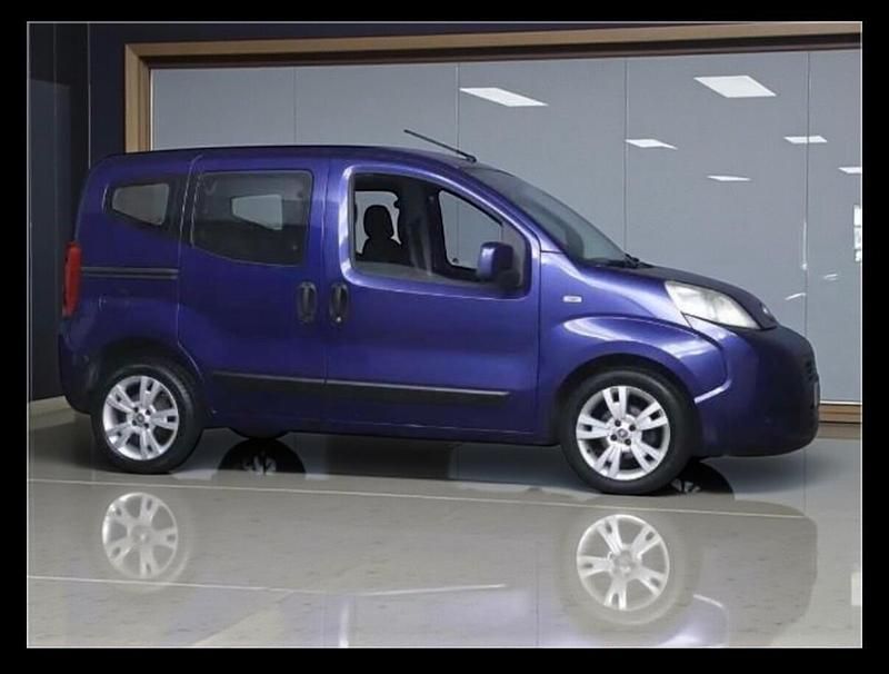 Used Fiat Qubo Trekking 95 HP (69 kW) 2012 Blue MPV