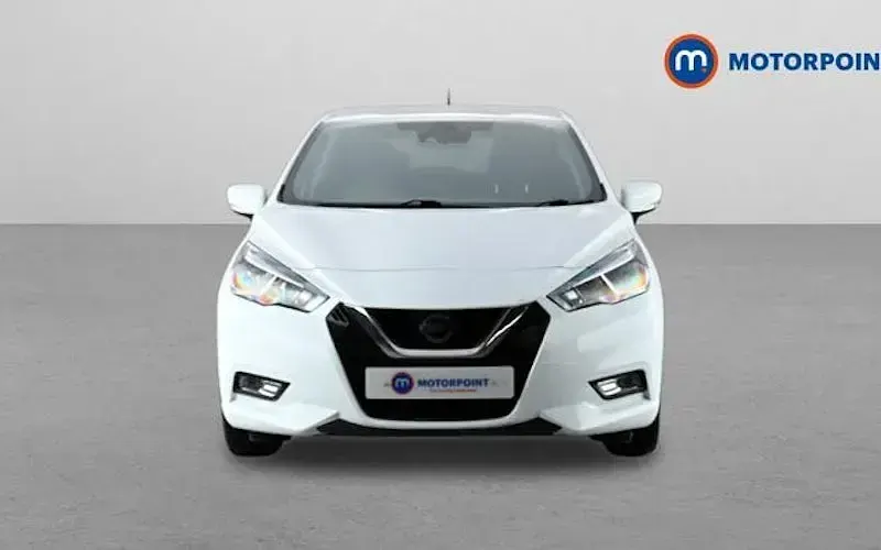 Begagnad Nissan Micra Acenta 101 HK (74 kW) 2020 Vit Halvkombi