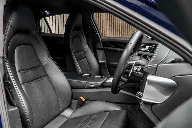 Used Porsche Panamera 2021 Blue Hatchback