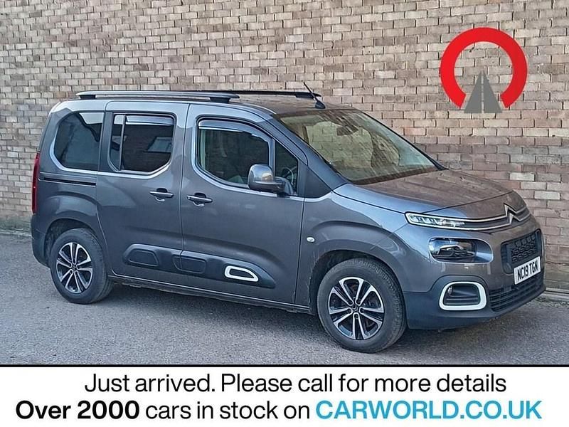 Used Citroën Berlingo Flair 130 HP (95 kW) 2019 Grey MPV