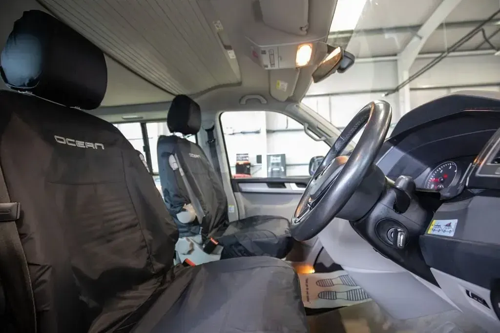 Usado VW California California 204 HP (150 kW) 2018 Cinzento Van