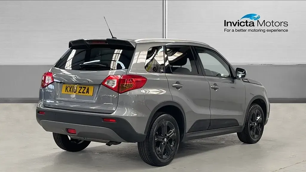 Used Suzuki Vitara 140 HP (102 kW) 2018 Grey SUV