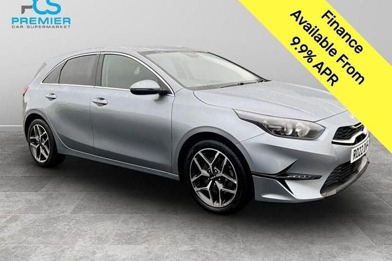 Used 2022 Kia Ceed Hatchback | £12,895 (Super price) - Image 1/1