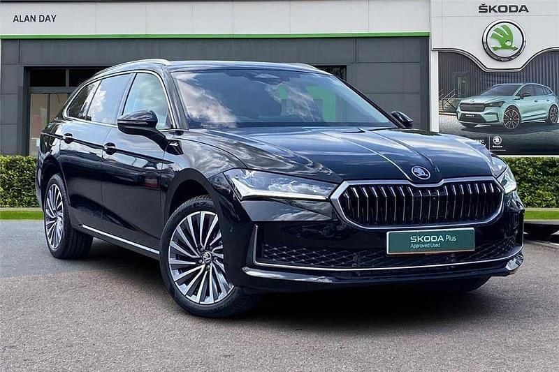 Midnight black metallic New 2024 Skoda Superb LAURIN & KLEMENT Estate | £36,399 (Super price) - Image 1/4