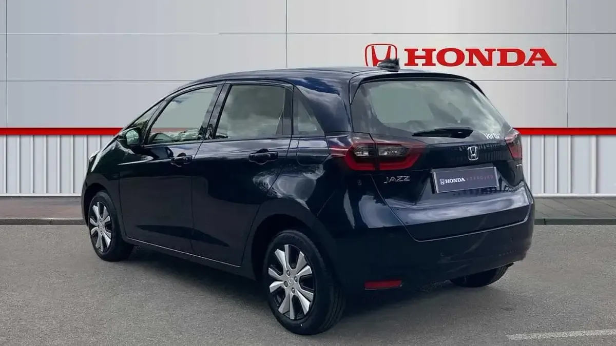 Used Honda Jazz Hybrid 109 HP (80 kW) 2023 Blue Hatchback