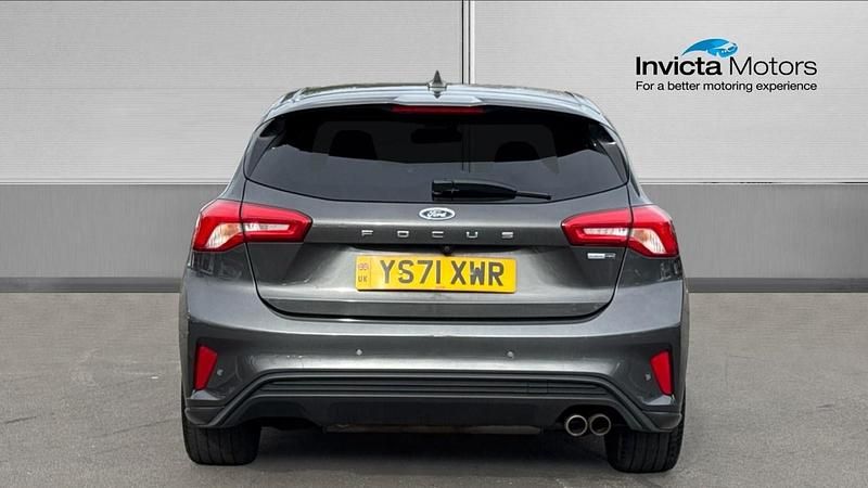 Used Ford Focus ST-Line X 155 HP (114 kW) 2022 Grey Hatchback