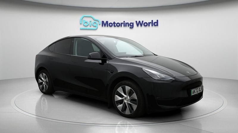 Used 2022 Tesla Model Y SUV | £24,800 (Fair price) - Image 1/4