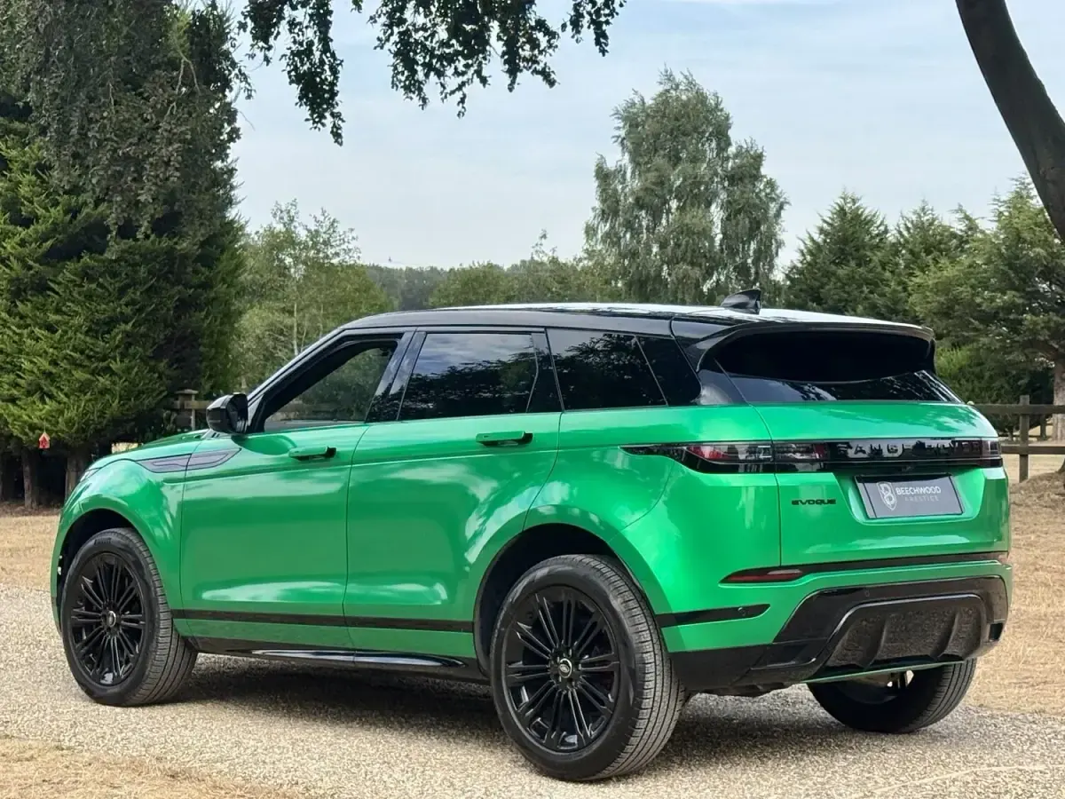 Used Land Rover Range Rover evoque SE Dynamic 2024 Green SUV
