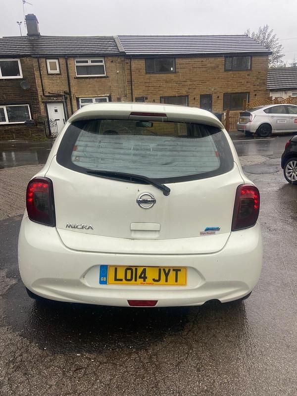 Used Nissan Micra Acenta 2014 White Hatchback