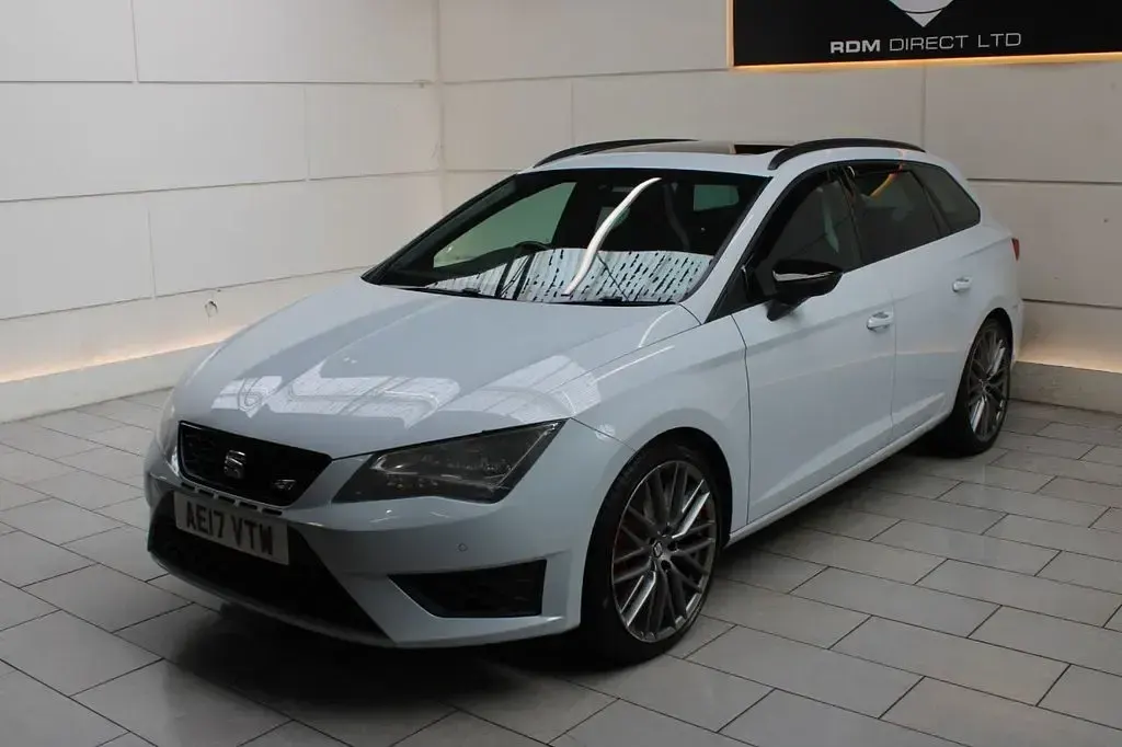 Used Seat Leon CUPRA 290 HP (213 kW) 2017 Grey Estate