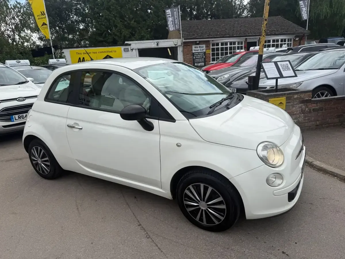 Used Fiat 500 Pop 69 HP (50 kW) 2009 White Cabriolet