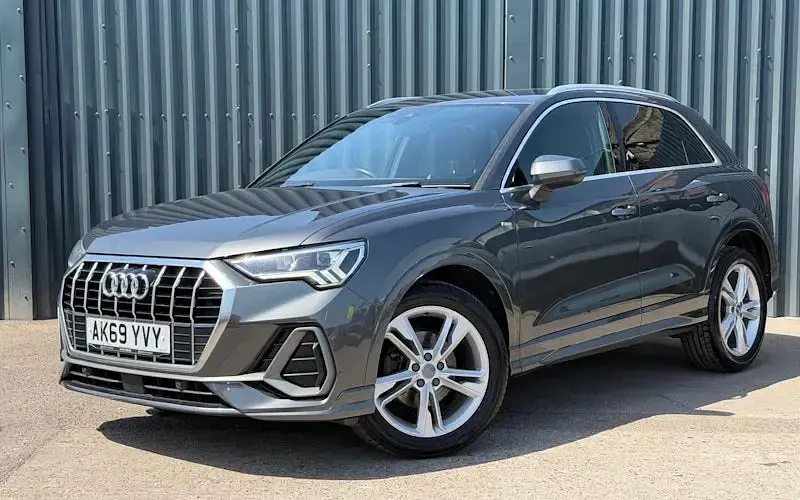 Used Audi Q3 S-Line 150 HP (110 kW) 2023 SUV