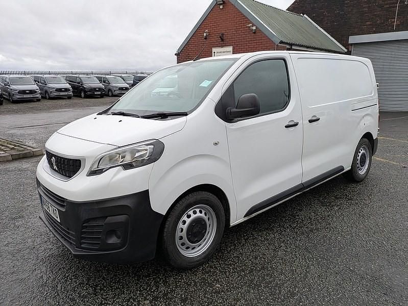 Used Peugeot Expert 2018 White Van