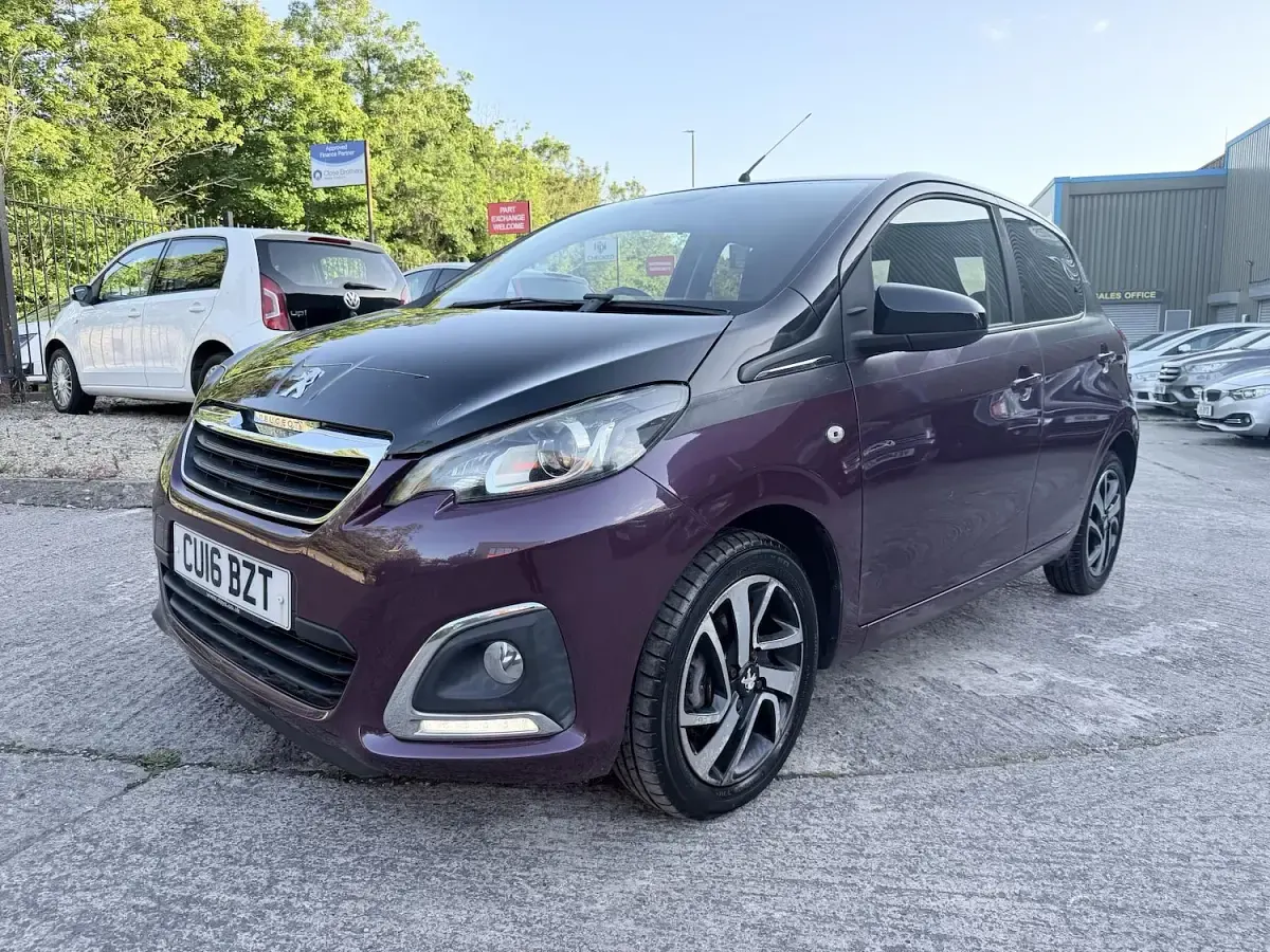 Used Peugeot 108 Allure 82 HP (60 kW) 2016 Mauve/purple Hatchback