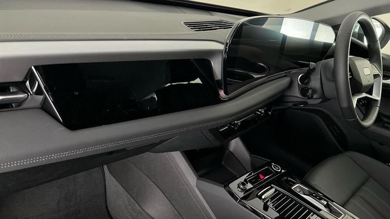 Nuevo Audi A6 e-tron Sport 210 kW (286 CV) 2026 Gris Familiar