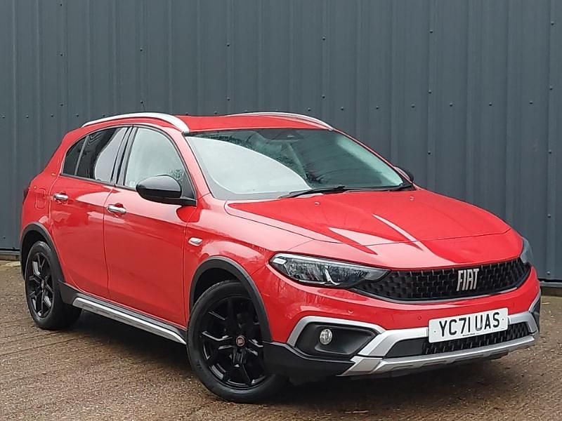 Red Used 2021 Fiat Tipo Cross Hatchback | £9,998 (Fair price) - Image 1/4