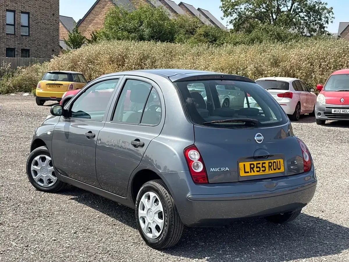 Used Nissan Micra S 65 HP (47 kW) 2005 Grey Hatchback