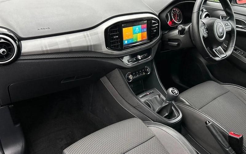 Used MG MG3 Exclusive 106 HP (77 kW) 2024 Hatchback
