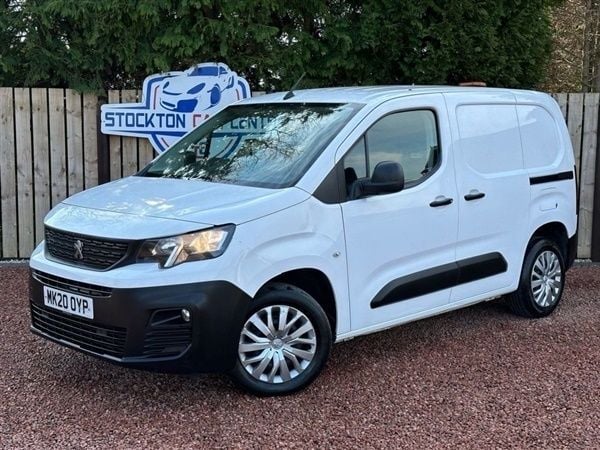 White Used 2020 Peugeot Partner MPV | £9,588 (Fair price) - Image 1/1