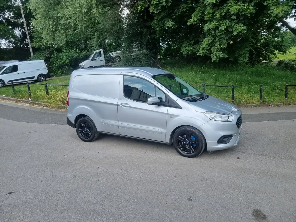 Used Ford Transit Limited 100 HP (73 kW) 2020 Silver Van