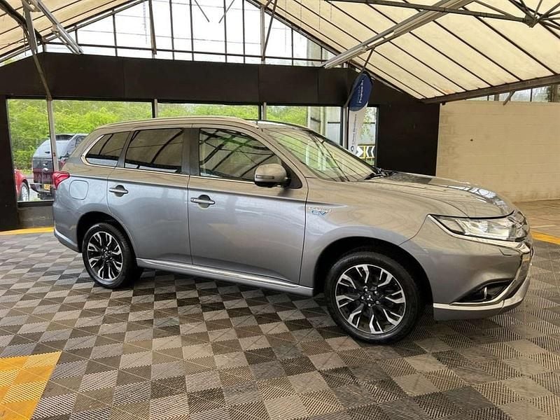Used Mitsubishi Outlander P-HEV 2018 Grey SUV